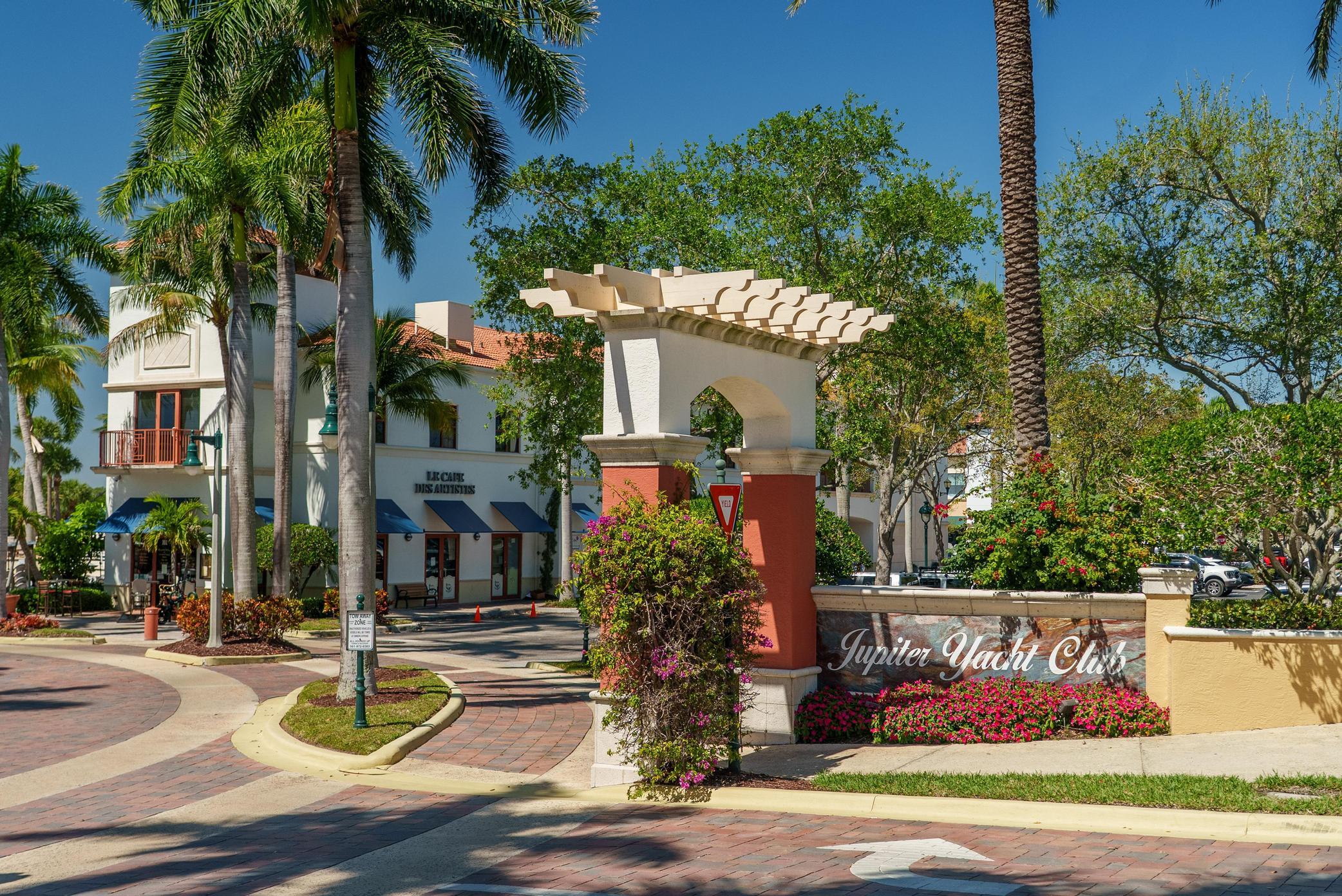 348 South US Highway 1 Jupiter, FL 33477 - Photo 5 of 24 Jupiter Lifestyle (23)