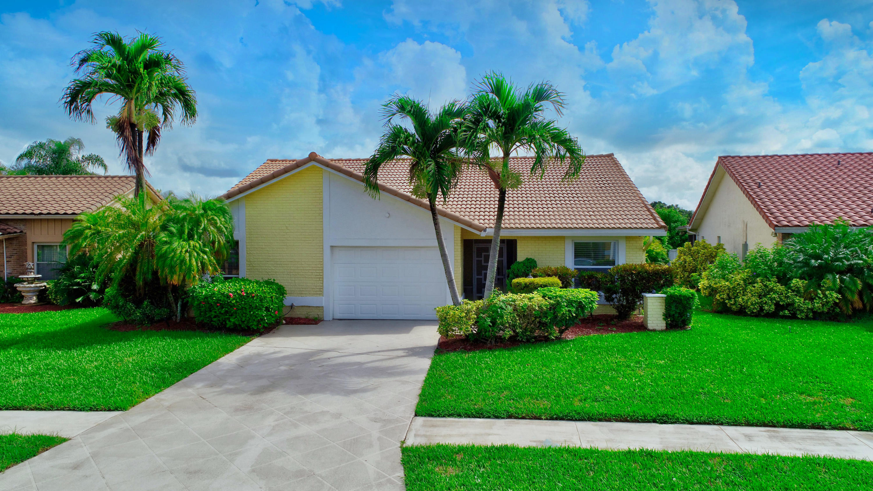 10083 Camelback Lane Boca Raton, FL 33498 - Photo 8 of 10 33_virtuals1 (33)