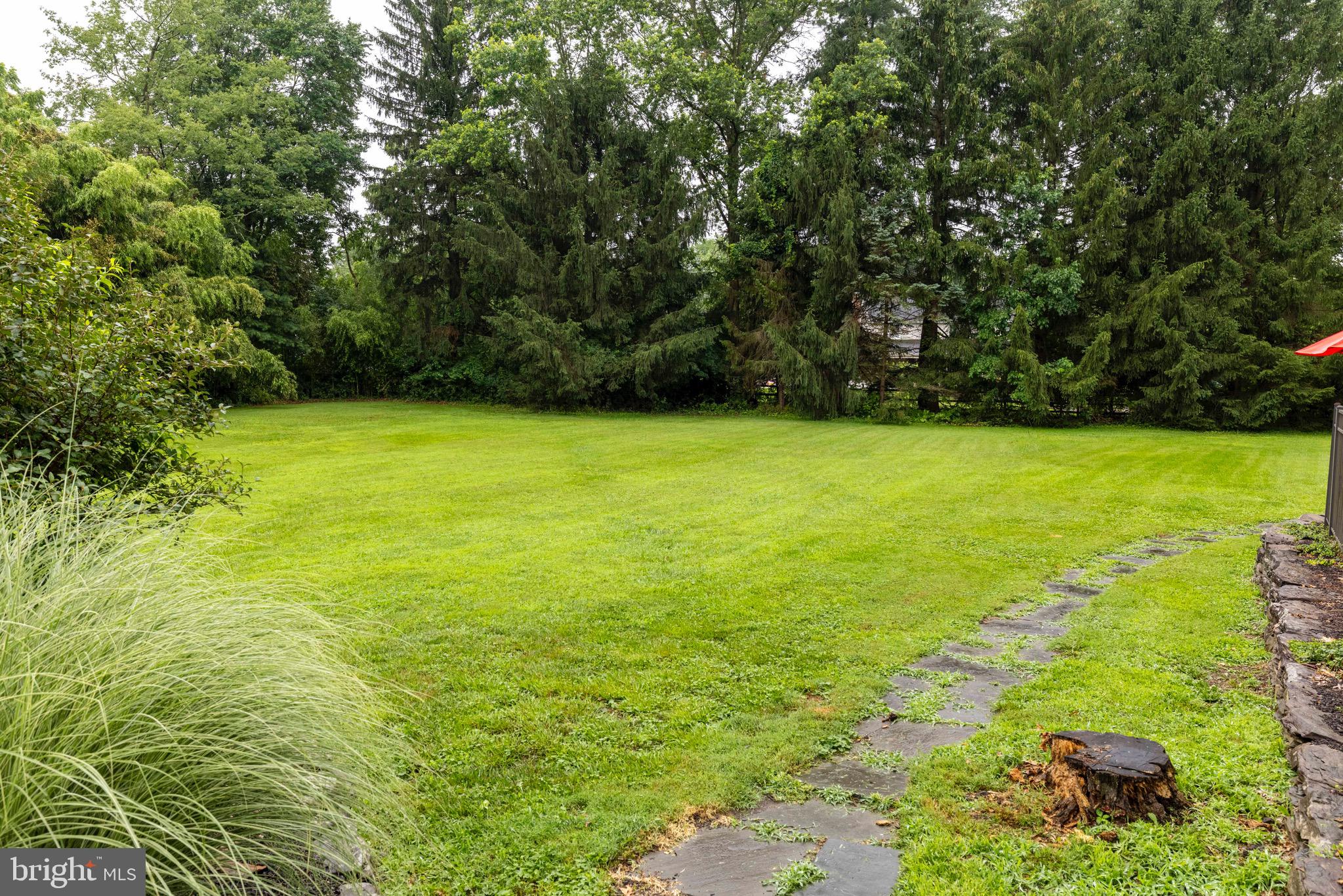1004 Gypsy Hill Road Ambler, PA 19002 - Photo 38 of 94 Expansive Yard