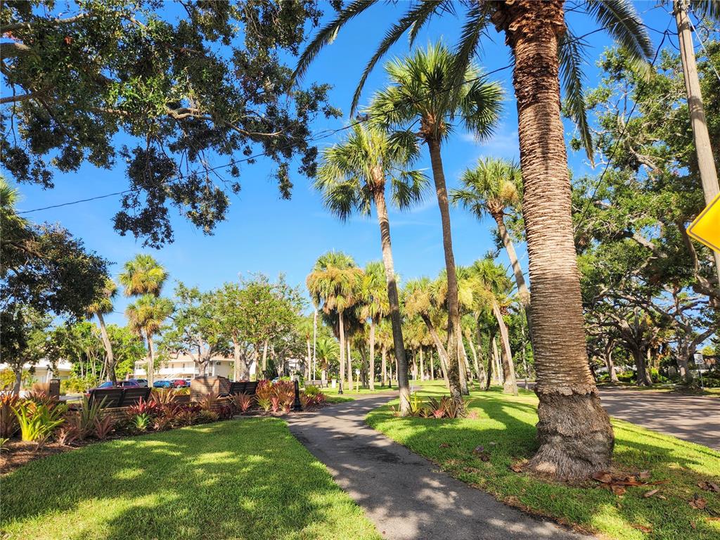 385 Pelican Road Venice, FL 34293 - Photo 34 of 45