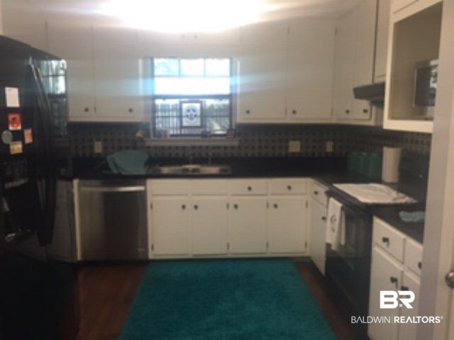207 Maplewood Loop Daphne, AL 36526 - Photo 10 of 29 Kitchen 2