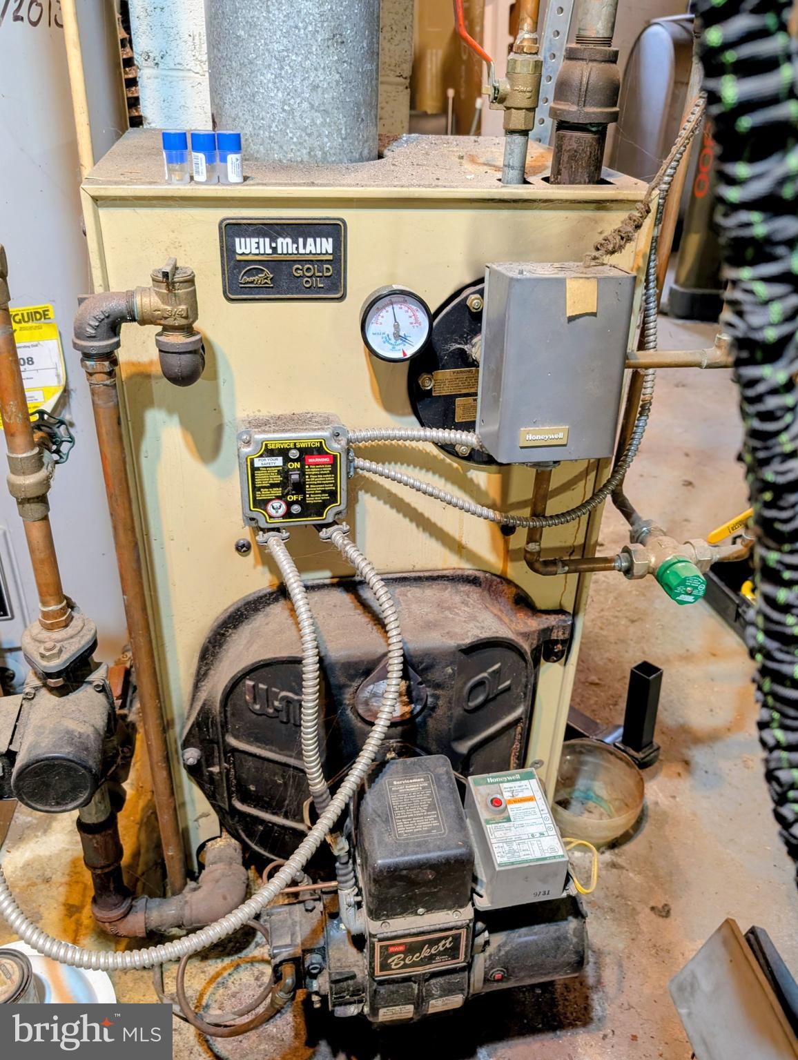 306 Gum Tree Road Coatesville, PA 19320 - Photo 15 of 15 a view of utility room