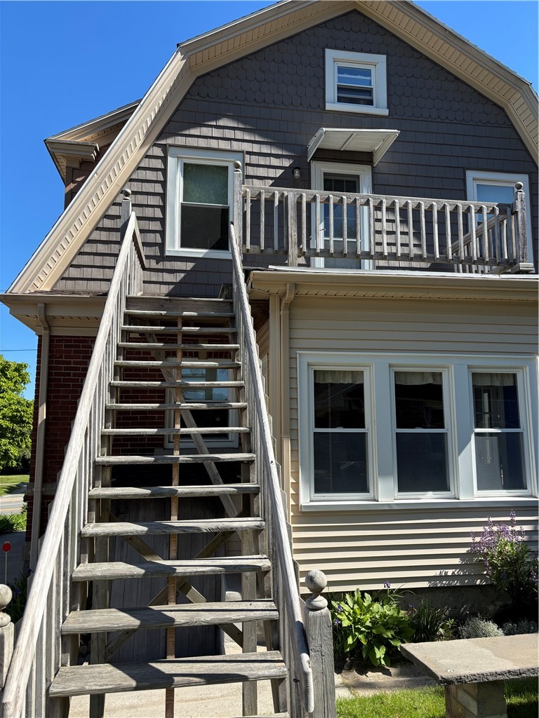 35 Oak Street, Unit 2 Westerly, RI 02891 - Photo 12 of 13