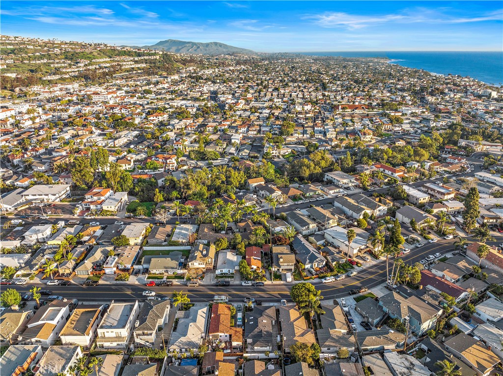 130 West Mariposa San Clemente, CA 92672 - Photo 41 of 42 an aerial view of multiple house