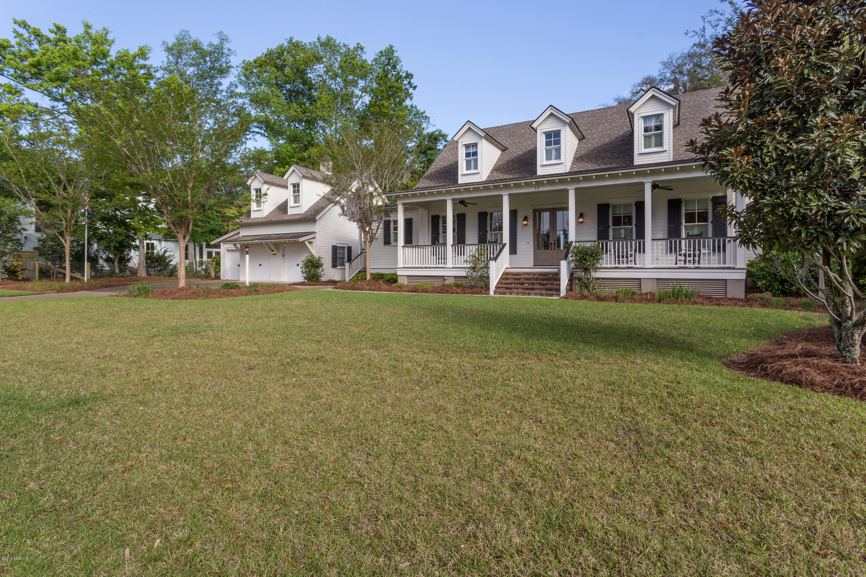 13 Ridge Road Beaufort, SC 29907 - Photo 3 of 43 13 Ridge Rd Beaufort SC 29907-print-005-