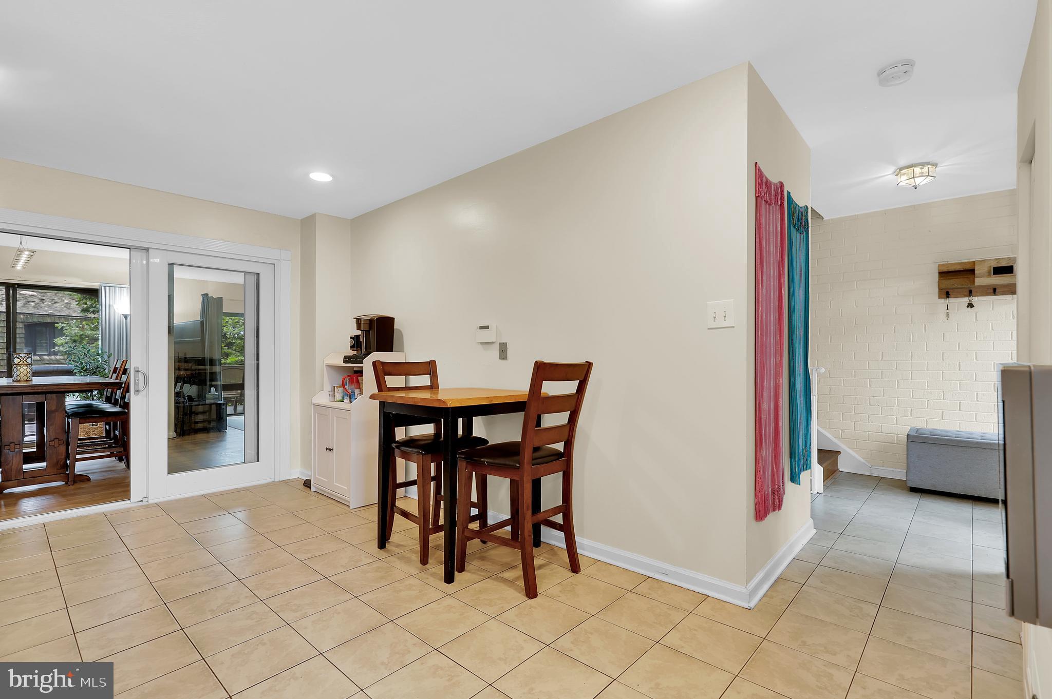 8153 Inverness Ridge Road Potomac, MD 20854 - Photo 16 of 44