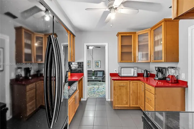 $5,000 | 427 Northeast 107th Street, Unit 1, Miami, FL 33161