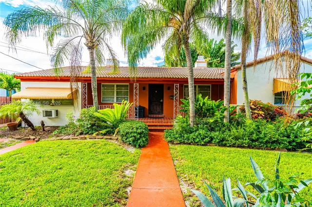 $5,000 | 427 Northeast 107th Street, Unit 1, Miami, FL 33161