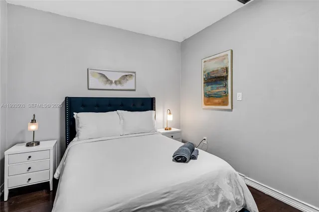 $5,000 | 427 Northeast 107th Street, Unit 1, Miami, FL 33161