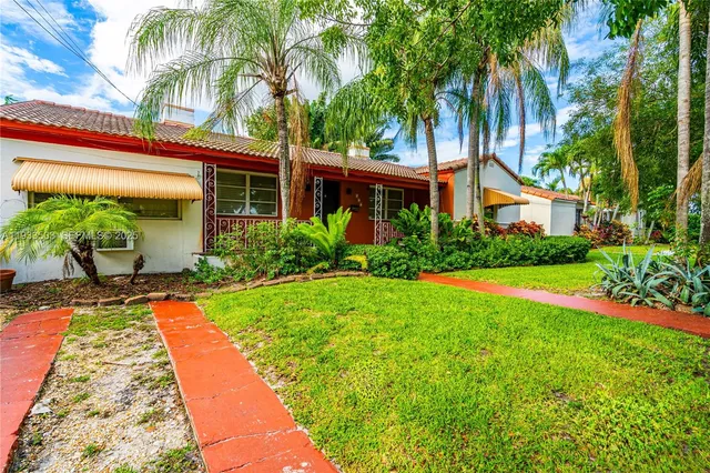 $5,000 | 427 Northeast 107th Street, Unit 1, Miami, FL 33161