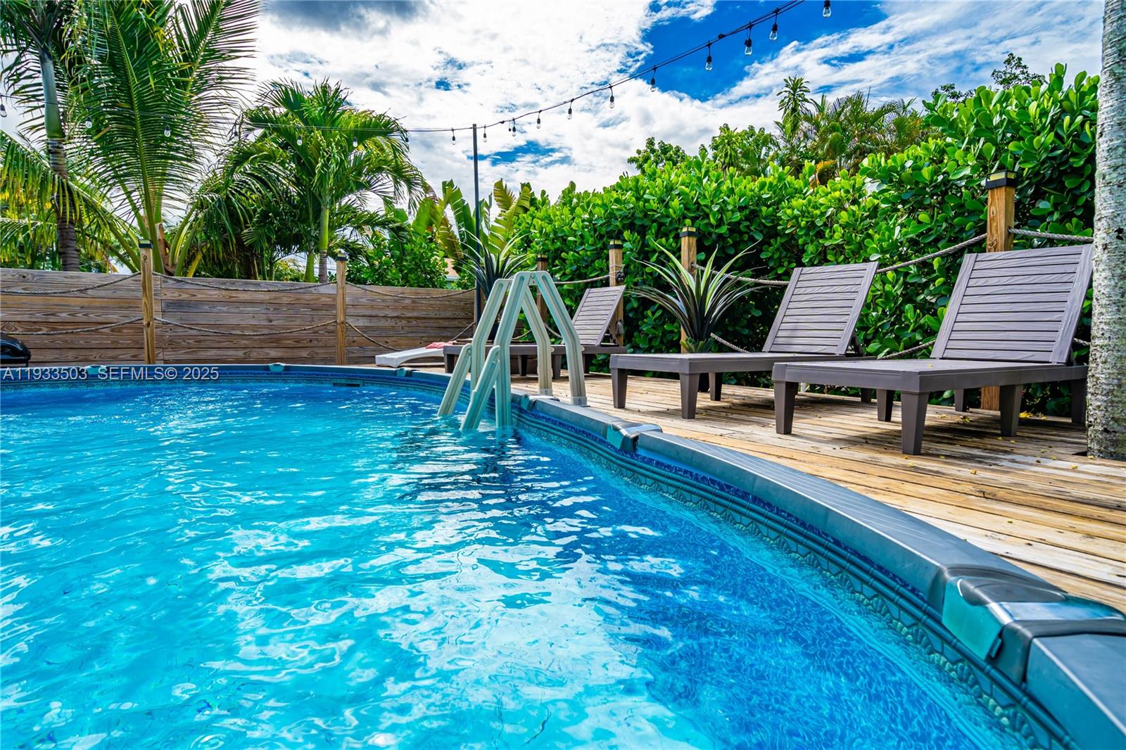 427 Northeast 107th Street, Unit 1 Miami, FL 33161 - Photo 32 of 39