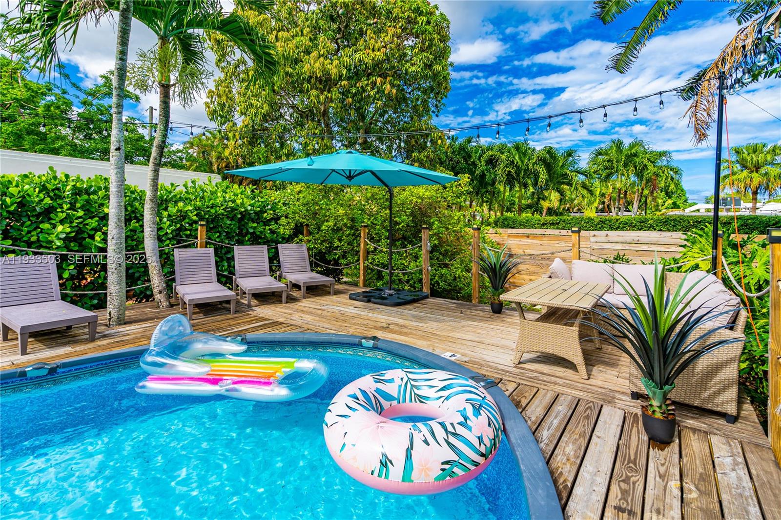 427 Northeast 107th Street, Unit 1 Miami, FL 33161 - Photo 7 of 39