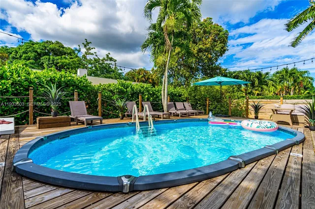 $5,000 | 427 Northeast 107th Street, Unit 1, Miami, FL 33161