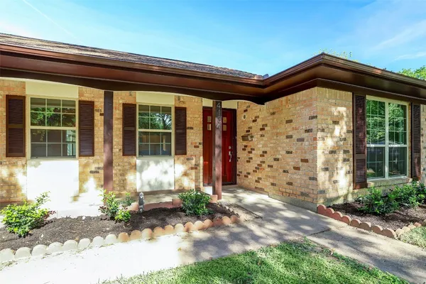 $2,645 | 4134 Hill Oak Drive, Houston, TX 77092