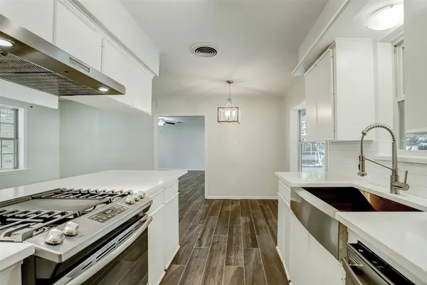 $2,645 | 4134 Hill Oak Drive, Houston, TX 77092