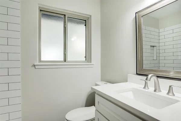 $2,645 | 4134 Hill Oak Drive, Houston, TX 77092