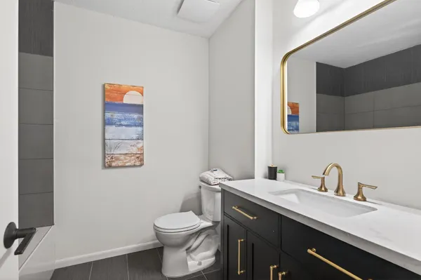 $225,000 | 250 West Eagle Lake Drive, Maple Grove, MN 55369