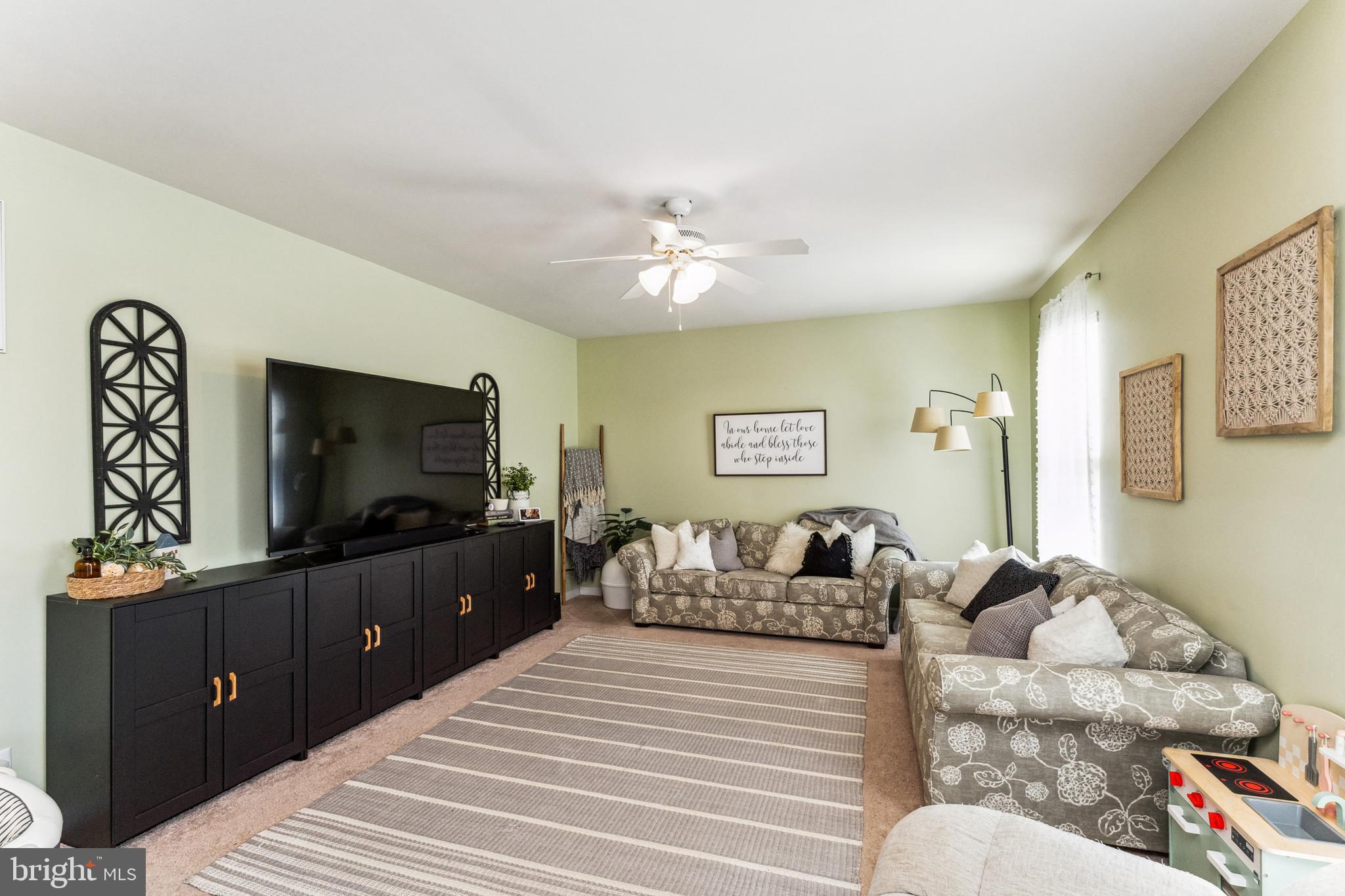 5326 Longbow Road King George, VA 22485 - Photo 16 of 40 Family Foom