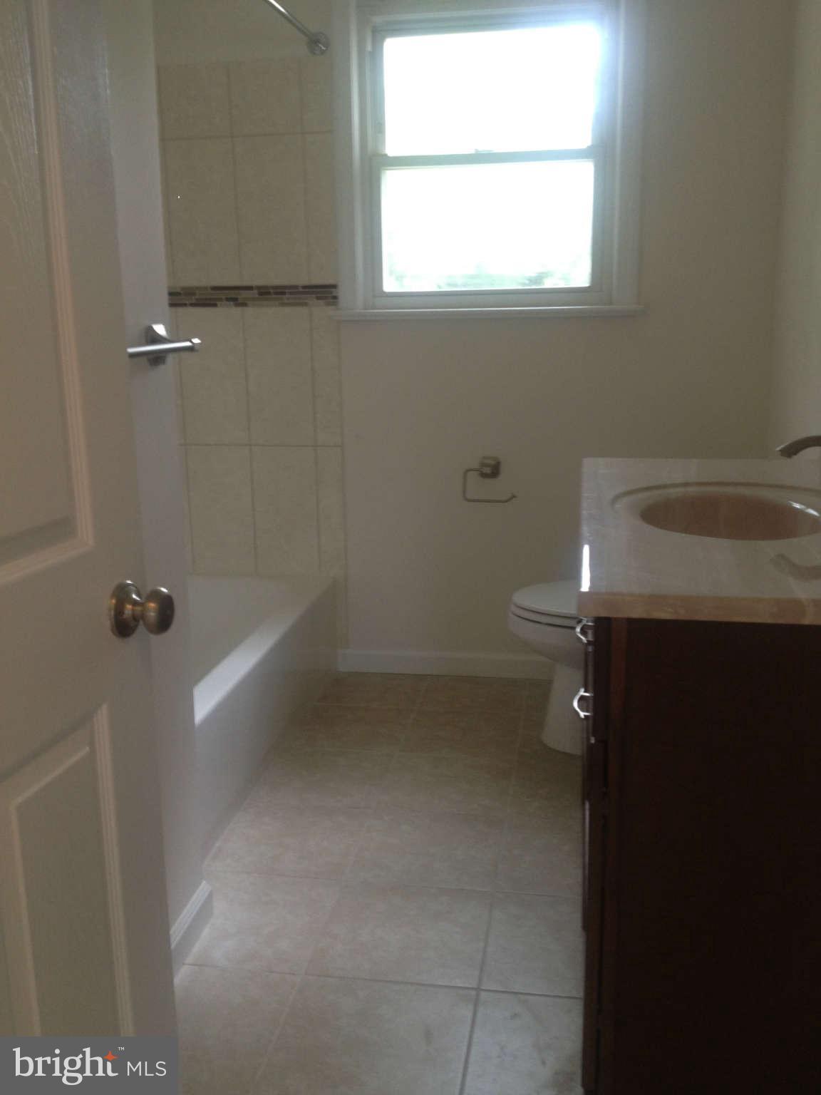 8615 Allentown Road Fort Washington, MD 20744 - Photo 5 of 18 Bath Master