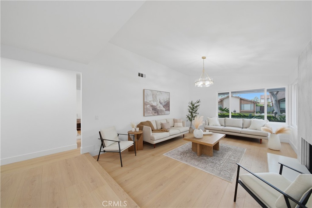 14332 Pinewood Road Tustin, CA 92780 - Photo 4 of 43