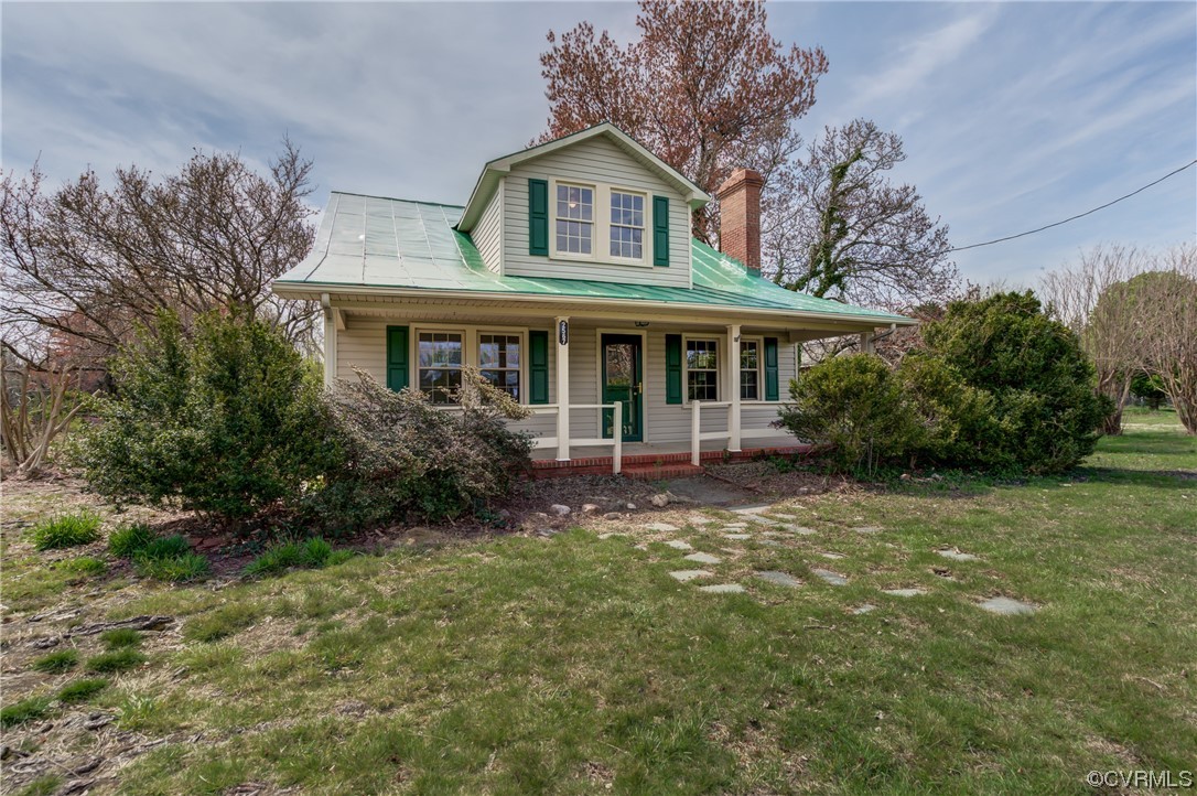 2567 Broad St Road Gum Spring, VA 23065 - Photo 29 of 38 a front view of a house with a yard