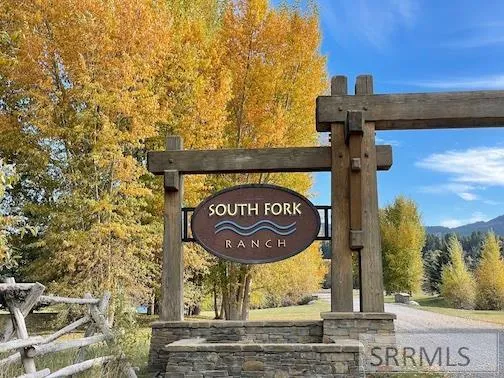 $184,900 | 40 Blue Heron Lane, Swan Valley, ID 83449