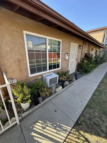 $2,100 | 1320 Heron Avenue, El Cajon, CA 92020