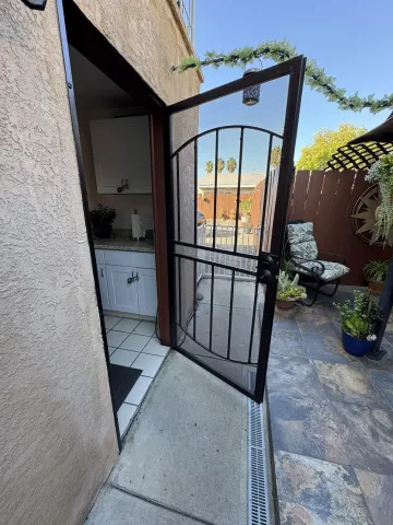 $2,100 | 1320 Heron Avenue, El Cajon, CA 92020
