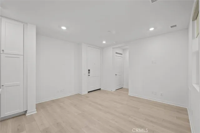 $3,300 | 980 North Tangent Privado, Unit 202, Ontario, CA 91764