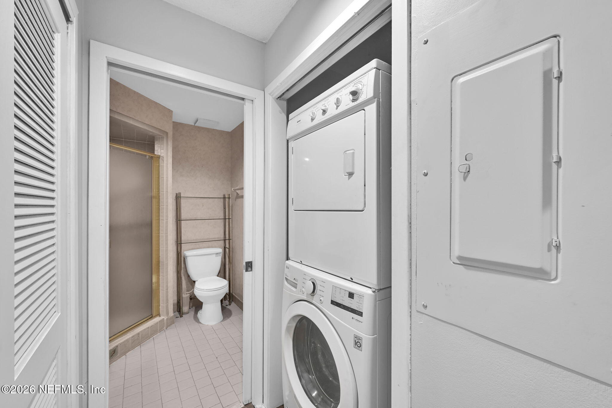 2910 Ravines Road, Unit 1108 Middleburg, FL 32068 - Photo 6 of 34 Full sized washer and dryer stackable
