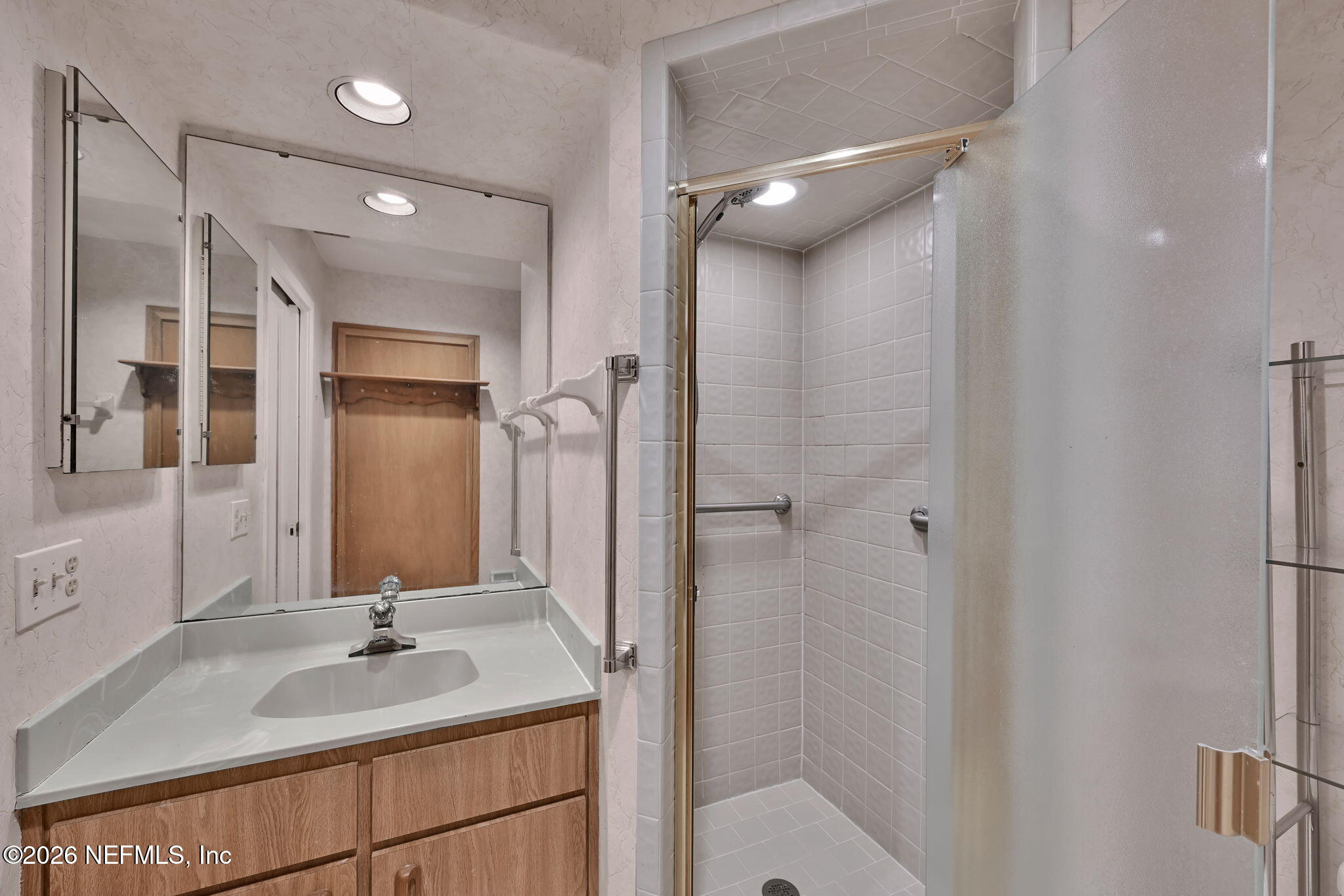 2910 Ravines Road, Unit 1108 Middleburg, FL 32068 - Photo 8 of 34 Bath 1
