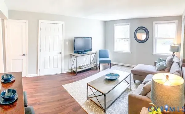 $1,675 | 3901 Cutshaw Avenue, Unit 1, Richmond, VA 23230