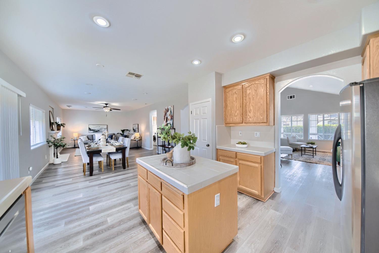 1176 Junction Drive Manteca, CA 95337 - Photo 14 of 37