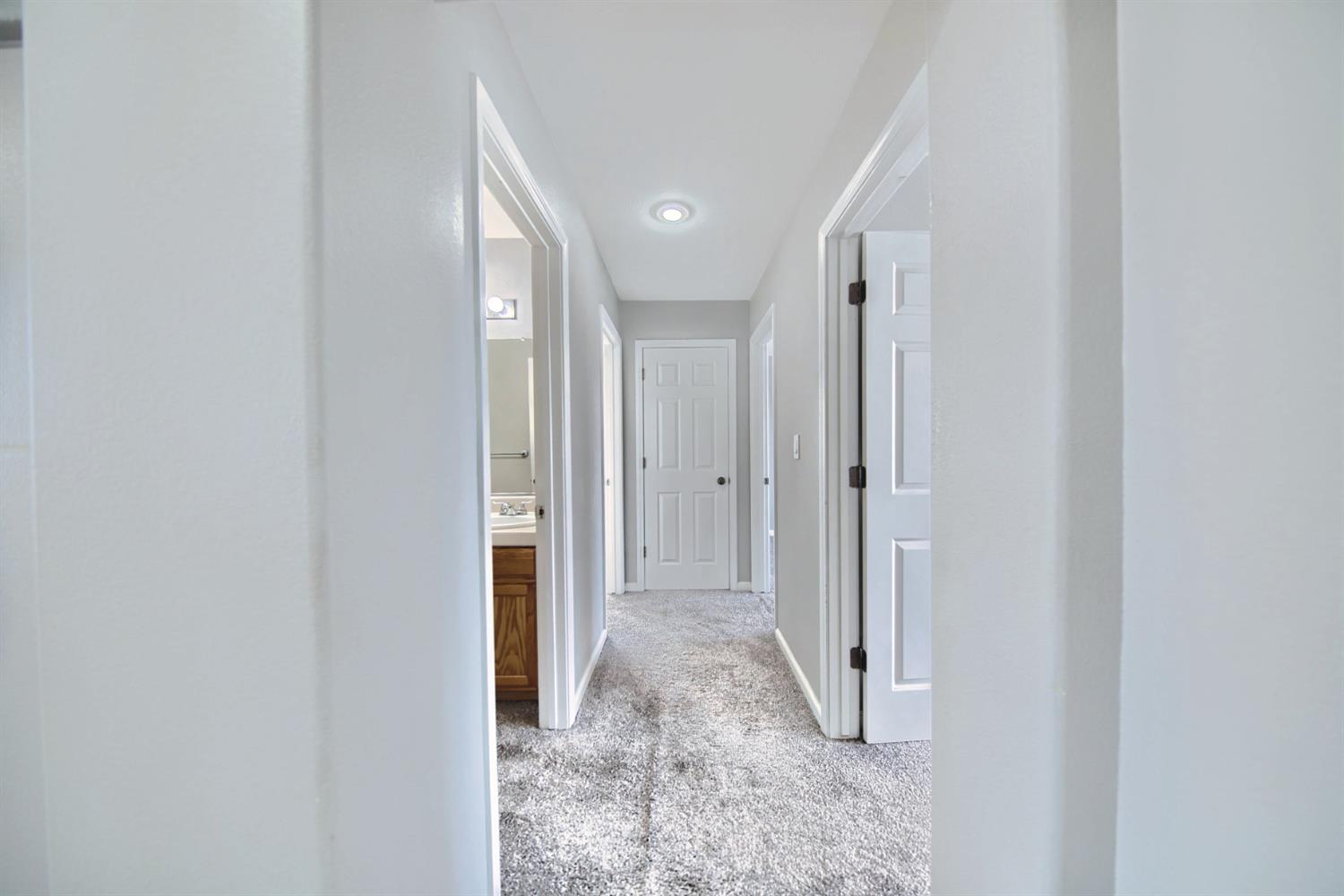 1176 Junction Drive Manteca, CA 95337 - Photo 19 of 37