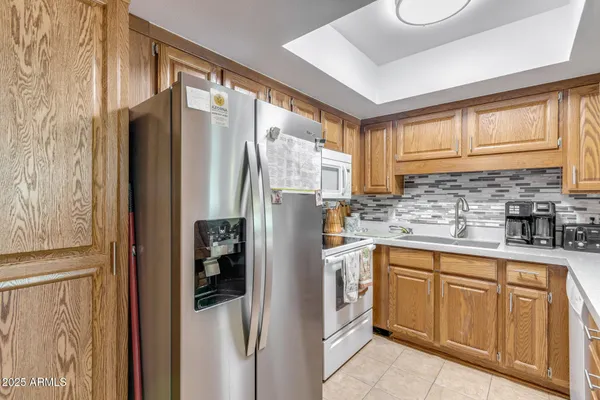 $122,500 | 10330 West Thunderbird Boulevard, Unit A209, Sun City, AZ 85351