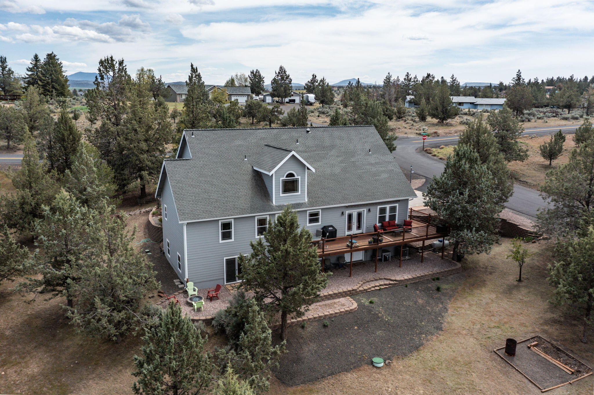 505 Southeast Rancho Lane Madras, OR 97741 - Photo 47 of 72 2026_04_30_505_se_rancho_lane-drone-5