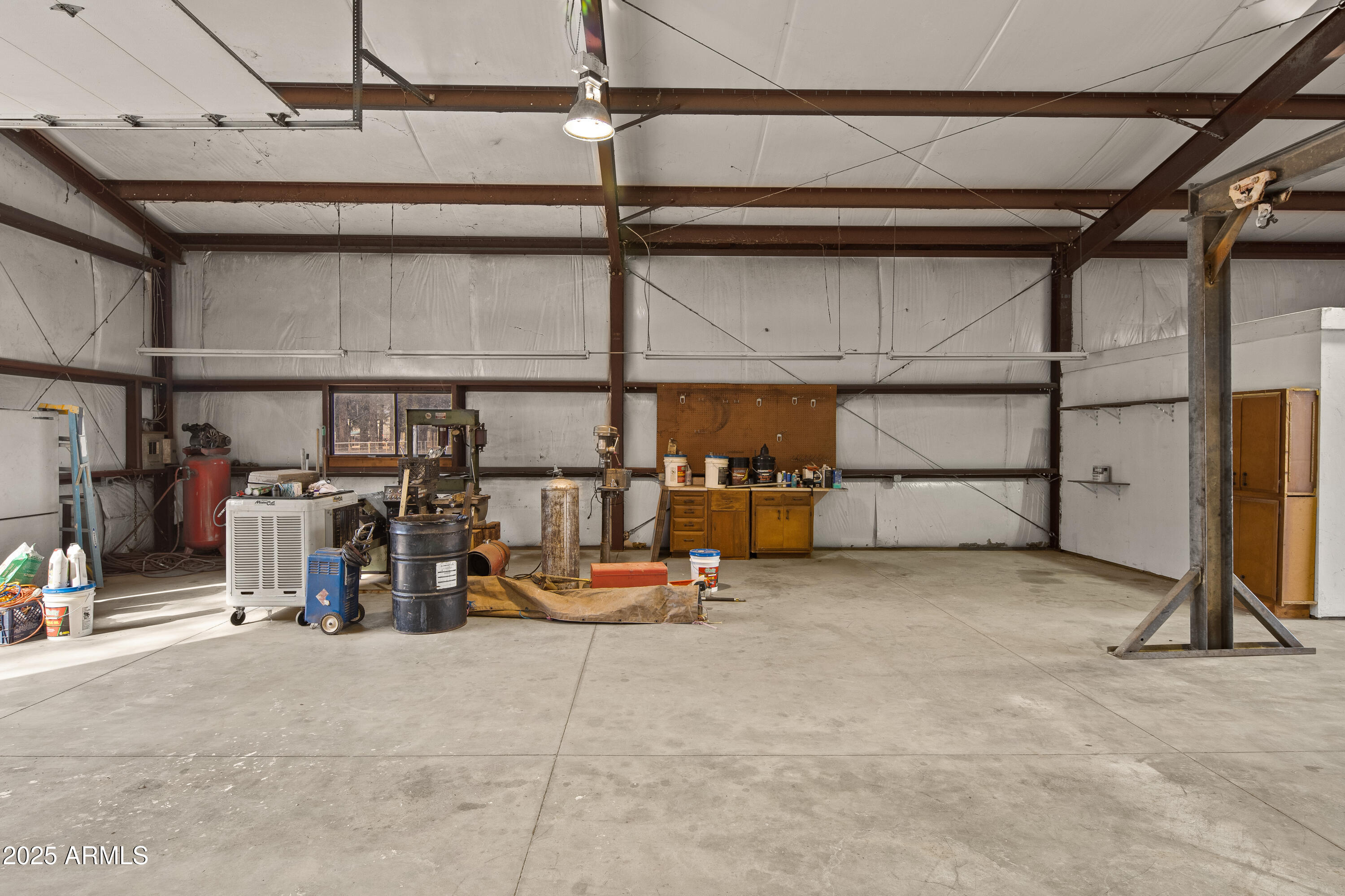 4000 Mahoney Road Camp Verde, AZ 86322 - Photo 11 of 33 JL_4000WMahoneyRd-interiors-02