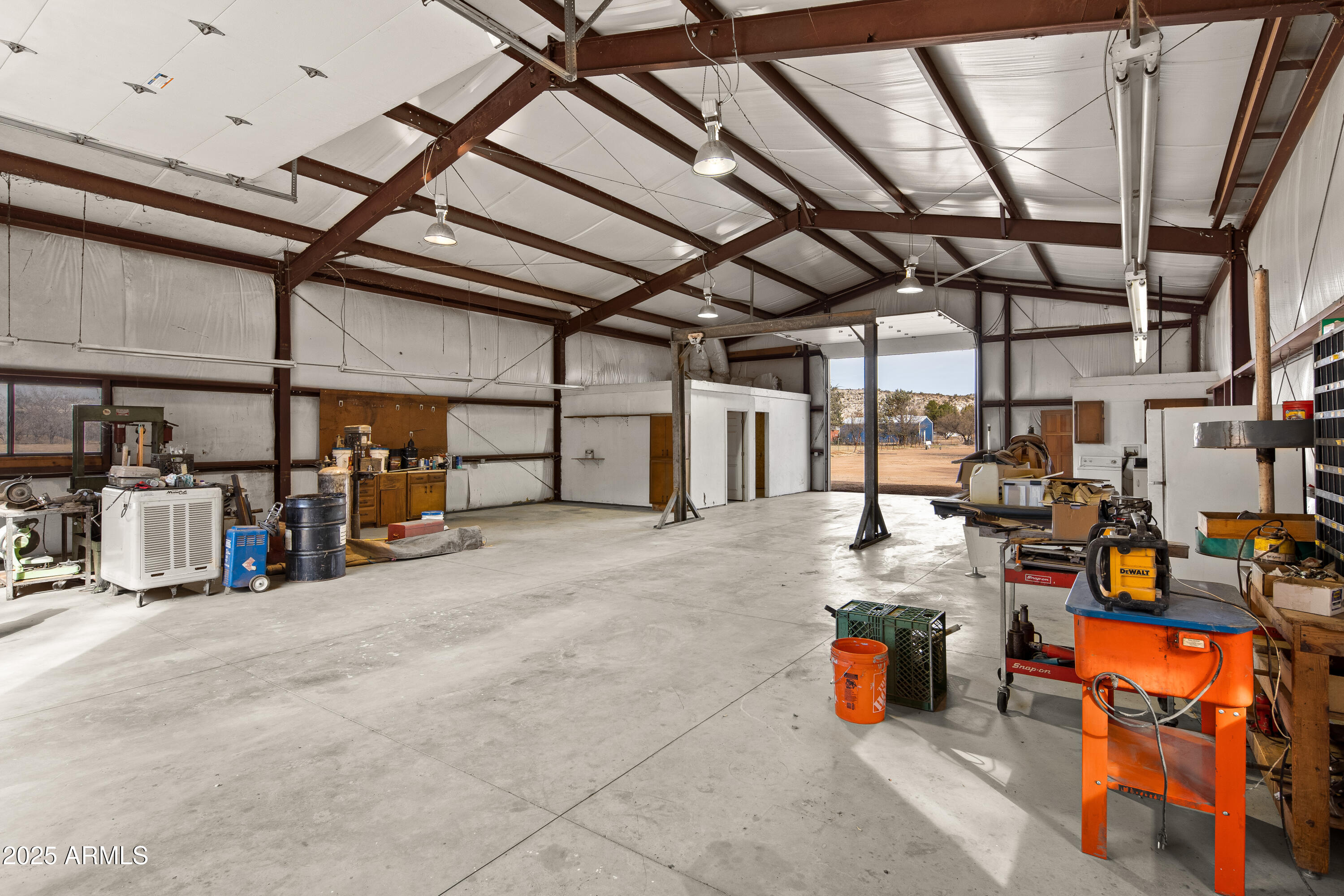 4000 Mahoney Road Camp Verde, AZ 86322 - Photo 13 of 33 JL_4000WMahoneyRd-interiors-04