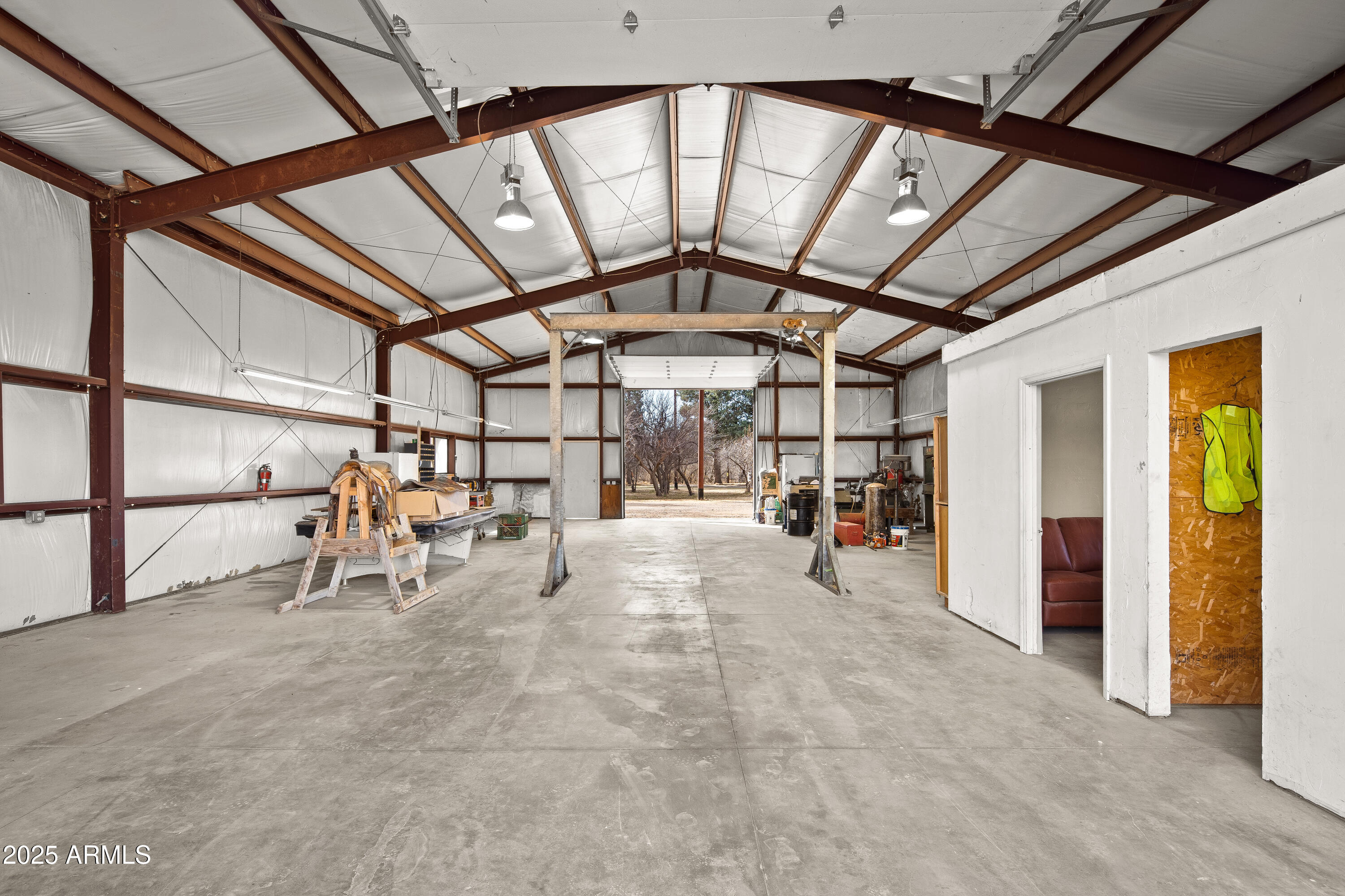 4000 Mahoney Road Camp Verde, AZ 86322 - Photo 10 of 33 JL_4000WMahoneyRd-interiors-01