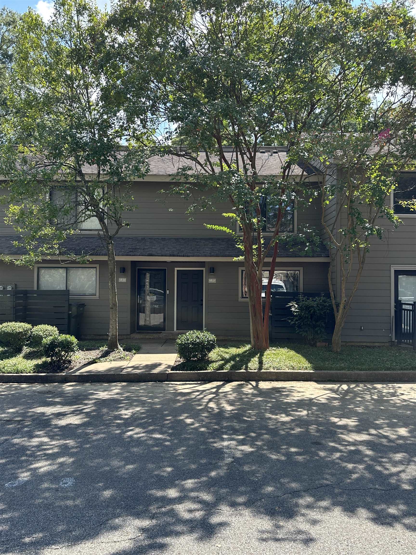 1837 Gray Ridge Cove, Unit 3 Germantown, TN 38138 - Photo 1 of 20 a house with yard in front of it