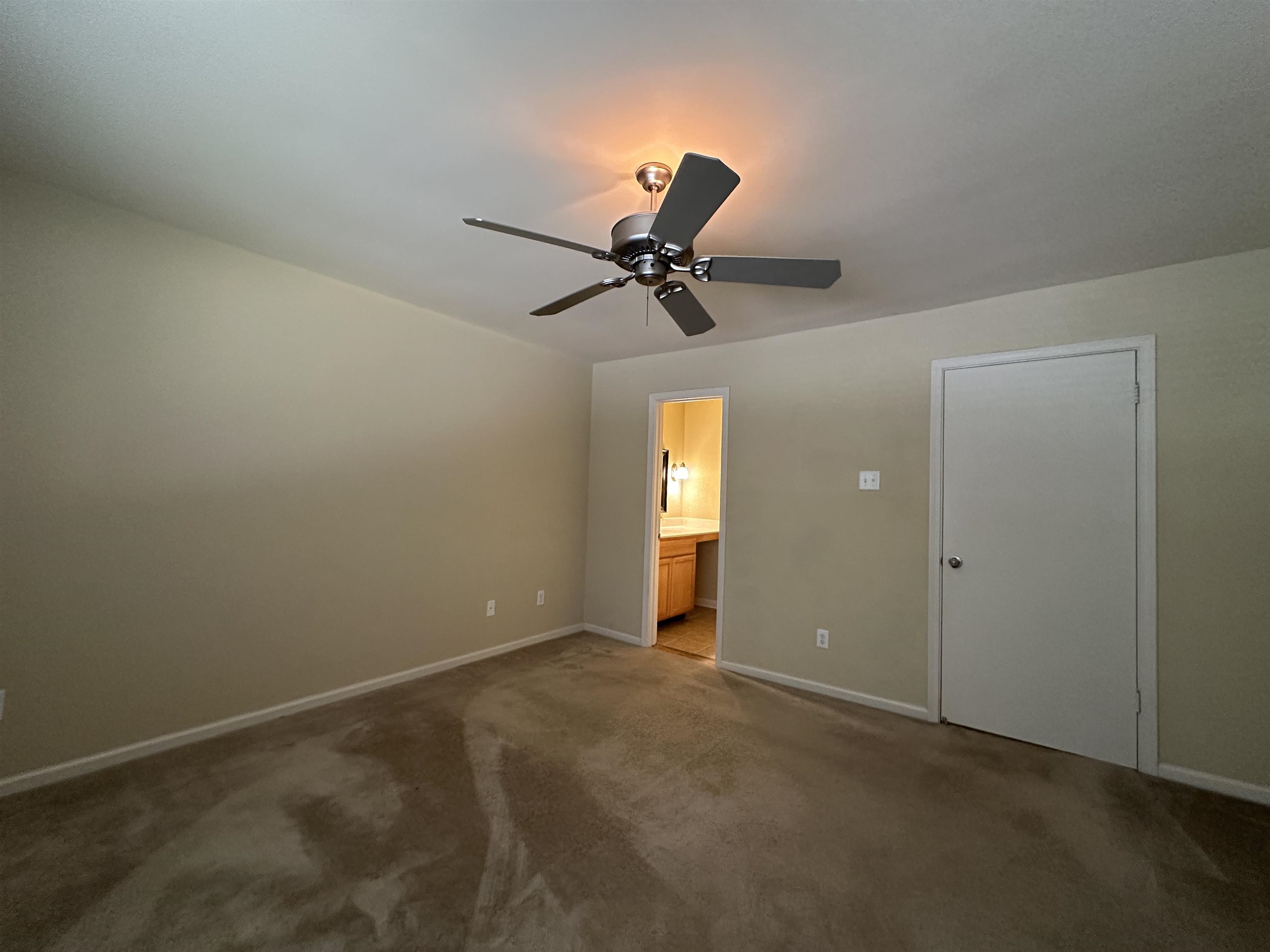 1837 Gray Ridge Cove, Unit 3 Germantown, TN 38138 - Photo 17 of 20 a view of room with ceiling fan