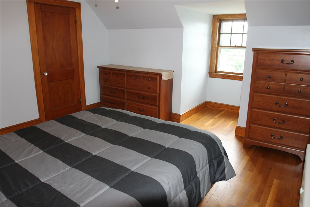 199 Tarrytown Road Manchester, NH 03103 - Photo 24 of 36