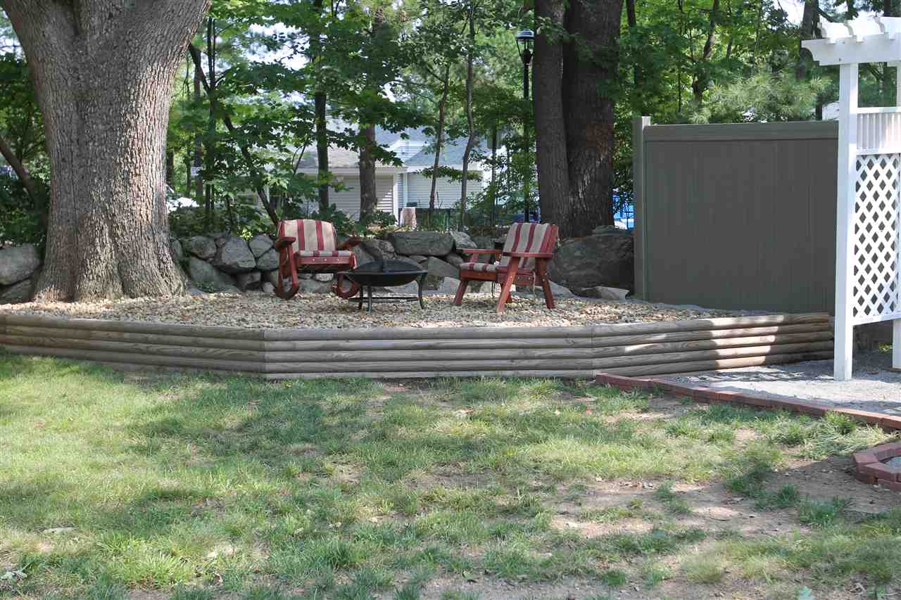199 Tarrytown Road Manchester, NH 03103 - Photo 31 of 36