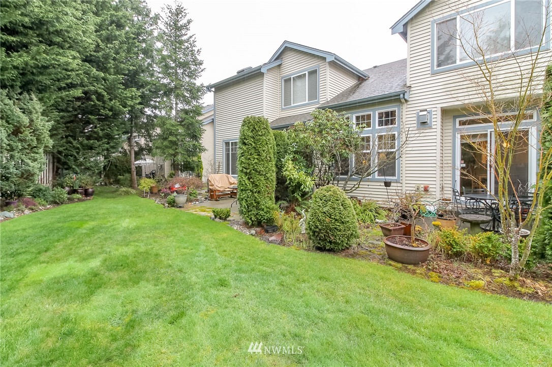 4504 Northeast 6th Place Renton, WA 98059 - Photo 26 of 32 Gallery Image 26