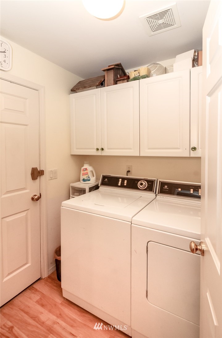 4504 Northeast 6th Place Renton, WA 98059 - Photo 27 of 32 Gallery Image 27
