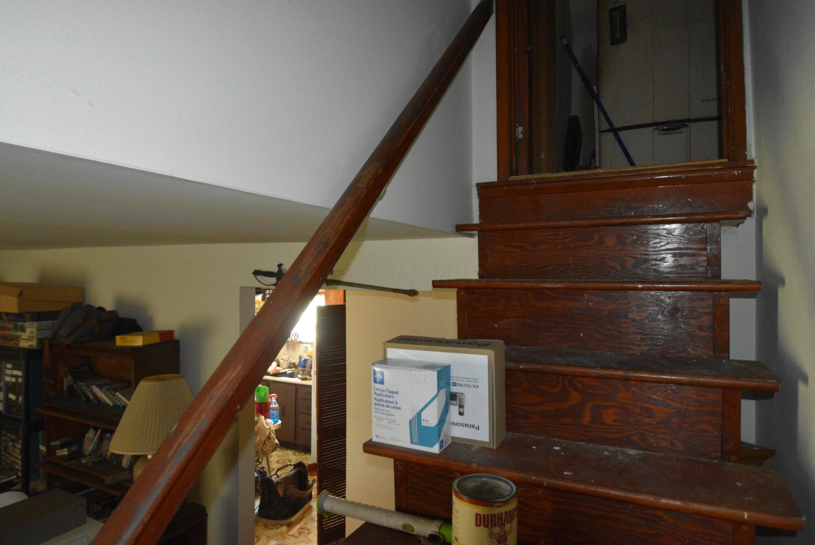4027 Rickenbacker Avenue Columbus, OH 43213 - Photo 13 of 16 DSC_2537