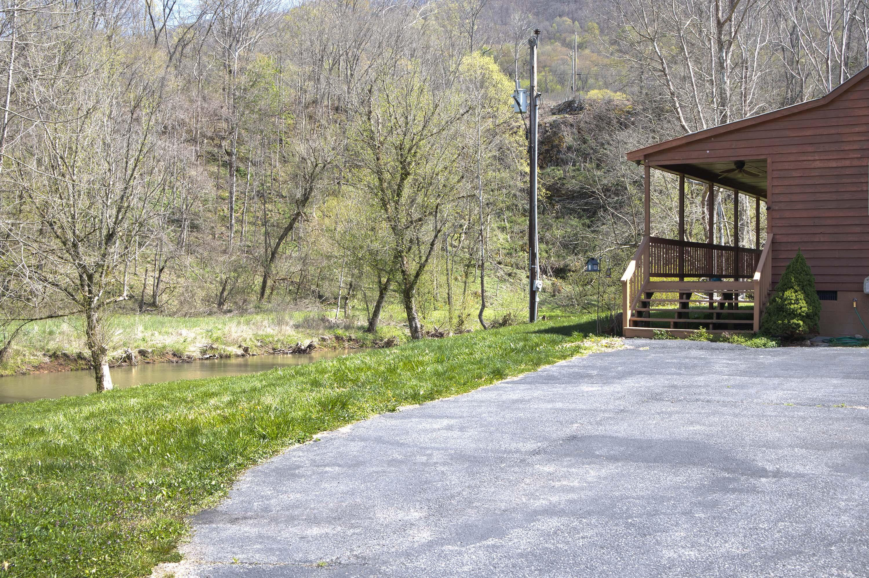 7465 Hurricane Road Jonesville, VA 24263 - Photo 25 of 41 Untitled_HDR-2_Original