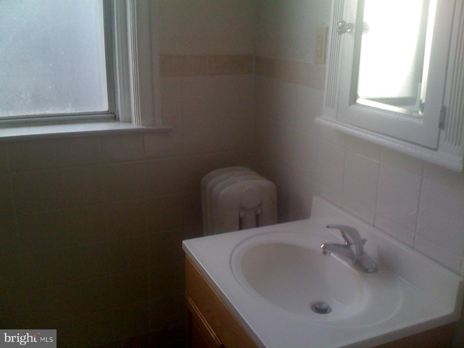 1237 Marlyn Road Philadelphia, PA 19151 - Photo 9 of 15 Gallery Image 9
