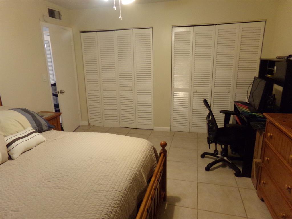 5300 Washington Street, Unit P234 Hollywood, FL 33021 - Photo 3 of 5