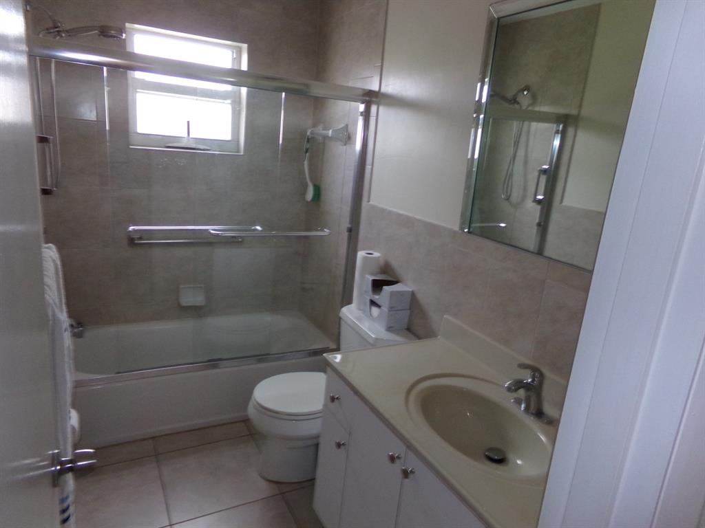 5300 Washington Street, Unit P234 Hollywood, FL 33021 - Photo 4 of 5